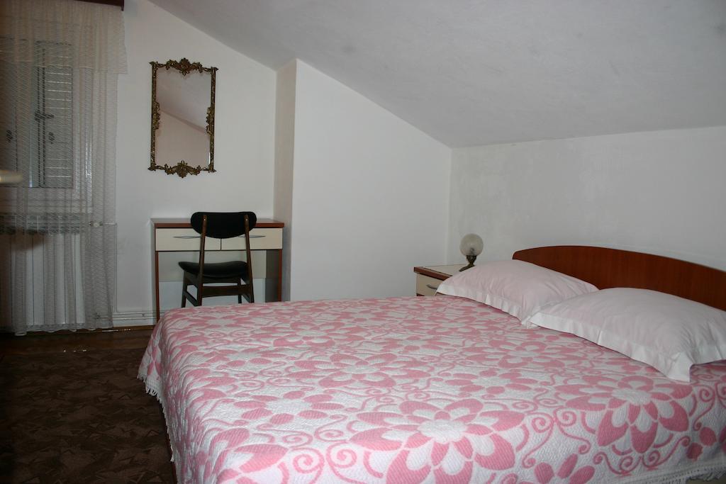 Apartments Grzunov Zadar Phòng bức ảnh